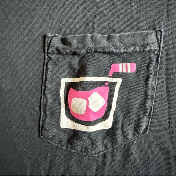 BARSTOOL SPORTS / SPITTIN CHICLETS BLACK SHORT SLEEVE PINK WHITNEY GRAPHIC TEE - Picture 5 of 7